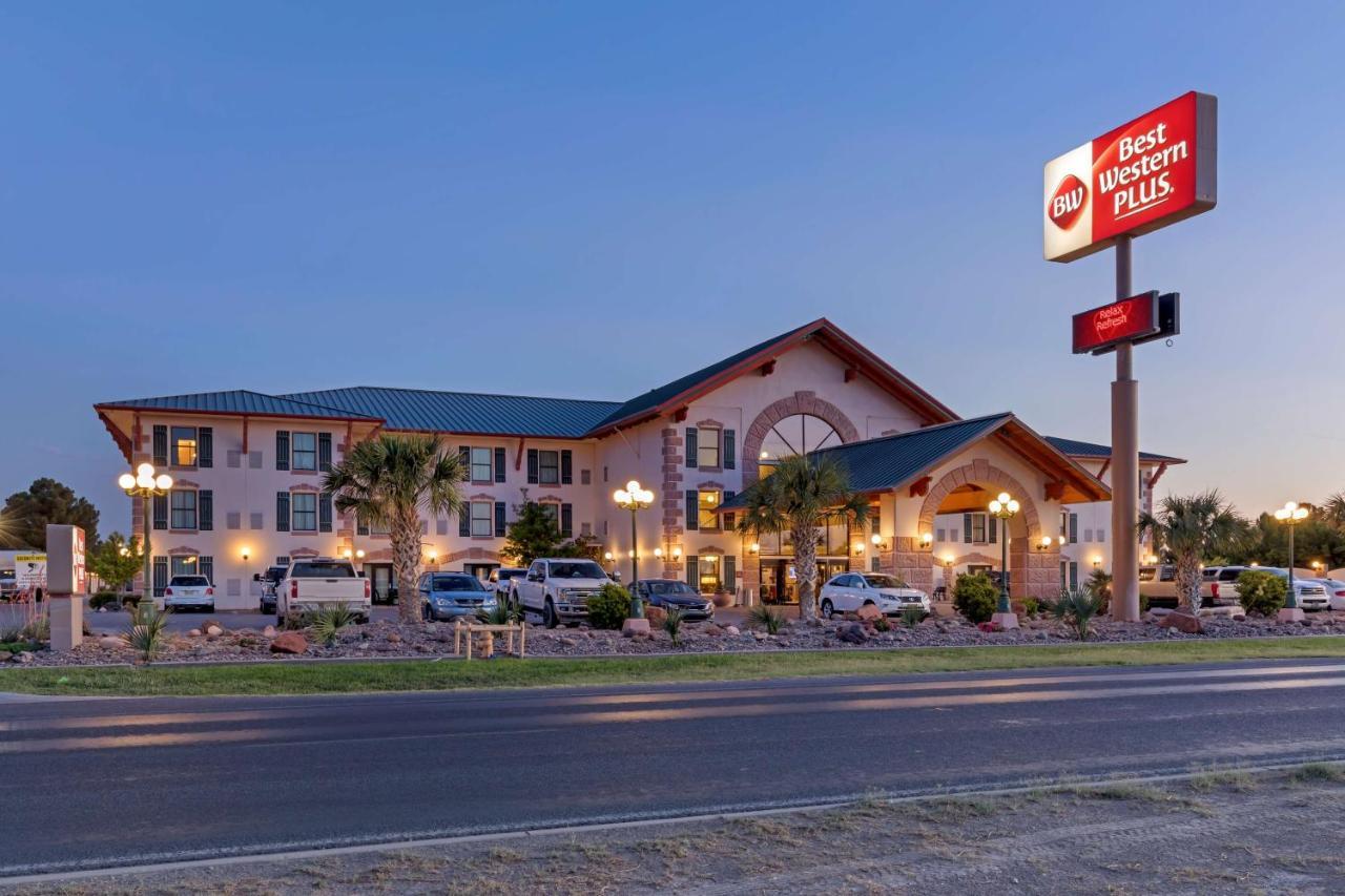 Best Western Plus Swiss Chalet Hotel & Suites Pecos Exterior photo