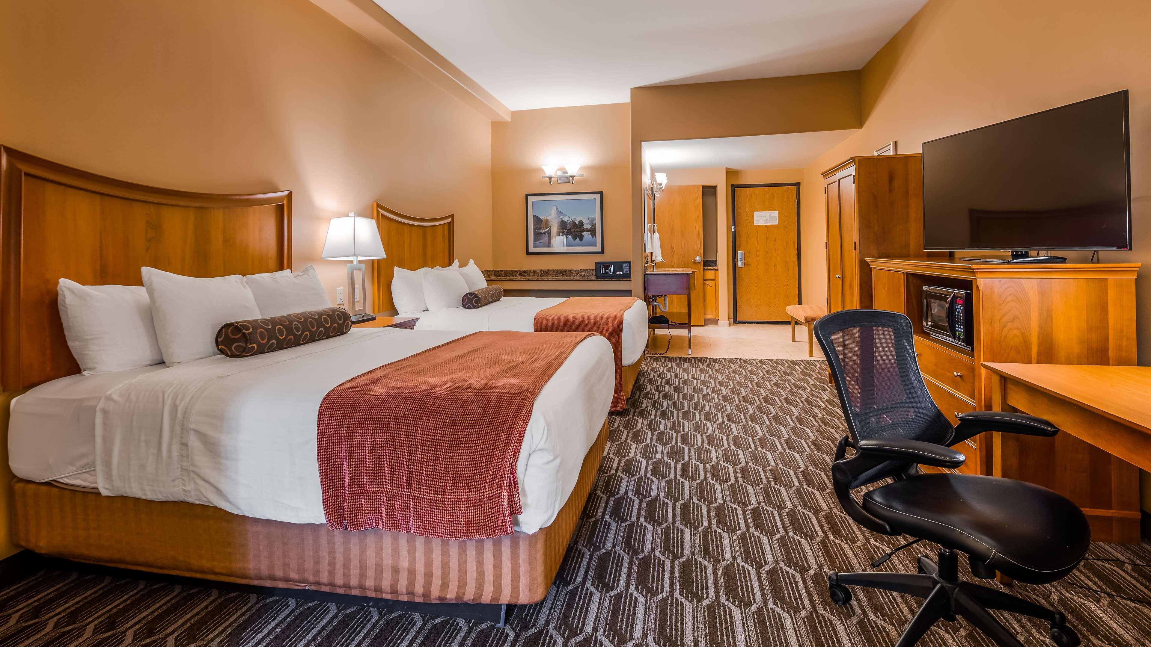 Best Western Plus Swiss Chalet Hotel & Suites Pecos Exterior photo